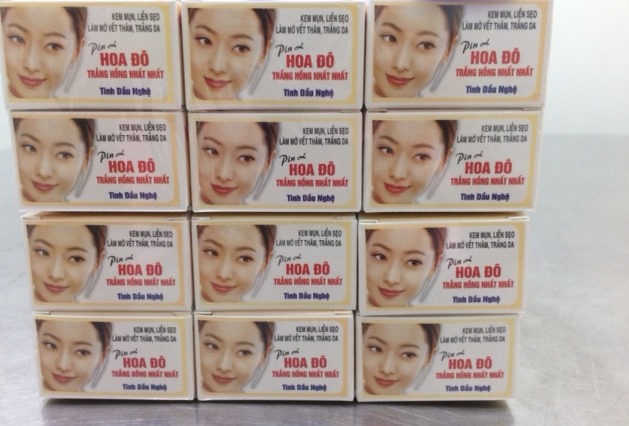 Kem Mụn thâm mờ sẹo hoa đô trắng hồng nhất nhất (mụn 3g)