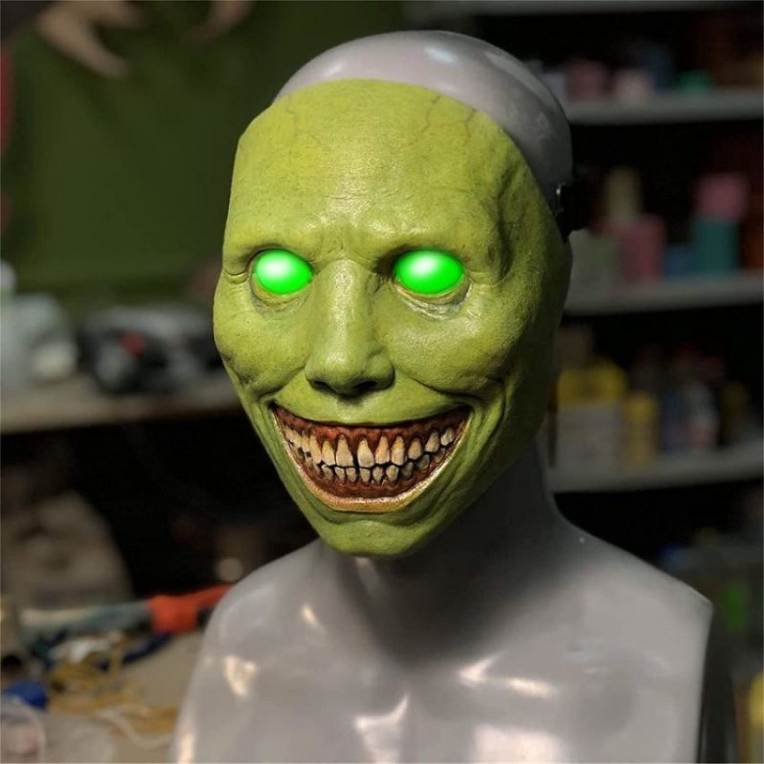 Mặt nạ hoá trang Halloween mặt nạ kinh dị Exorcist Smile