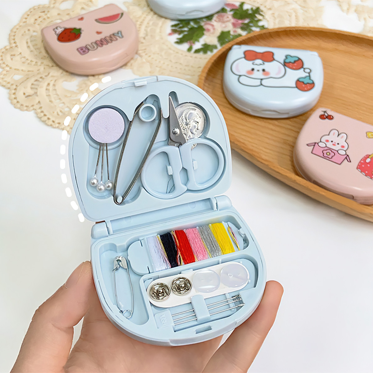 [HCM] Bộ Kim Chỉ May Vá Đa Năng Kèm hộp đựng -Randy