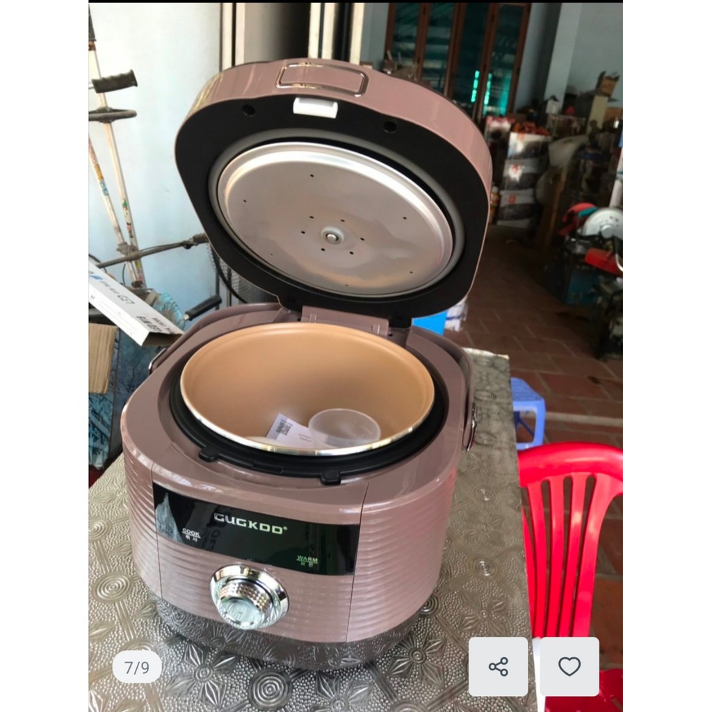 Nồi nấu cơm - nồi cơm điện Cuckoo GK-1807 18L 700W. Bảo hành chính hãng 12 tháng. Nấu cơm bằng công nghệ 3D siêu ngon.