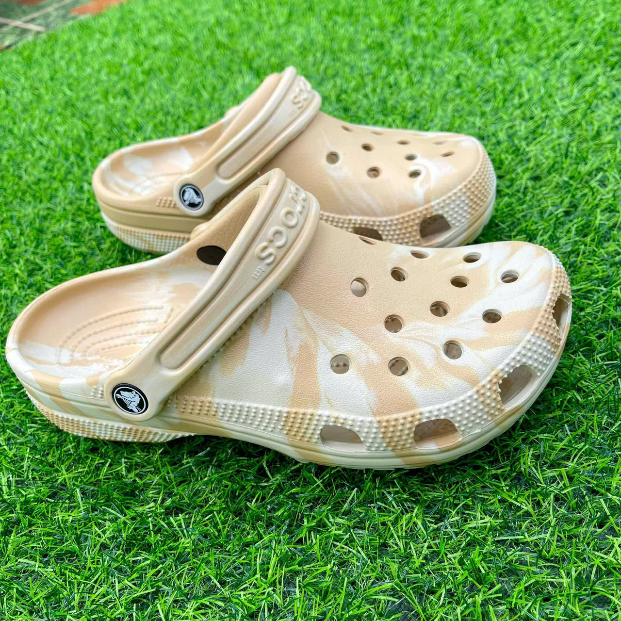 [Hàng nguyên không lỗi cắt - màu loang] Dép crocs basic clog màu loang màu đẹp lạ dễ phối đồ có tặng