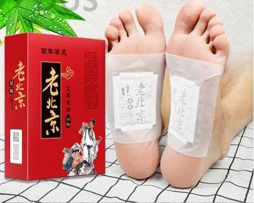 Hộp 100 Miếng Dán Ngải Cứu Thải Độc Chân Lão Bắc Kinh (Lao Beijing) Thải Độc Tố Qua Gan Bàn Chân Xoa Dịu Cơn Đau Nhức Xương Khớp