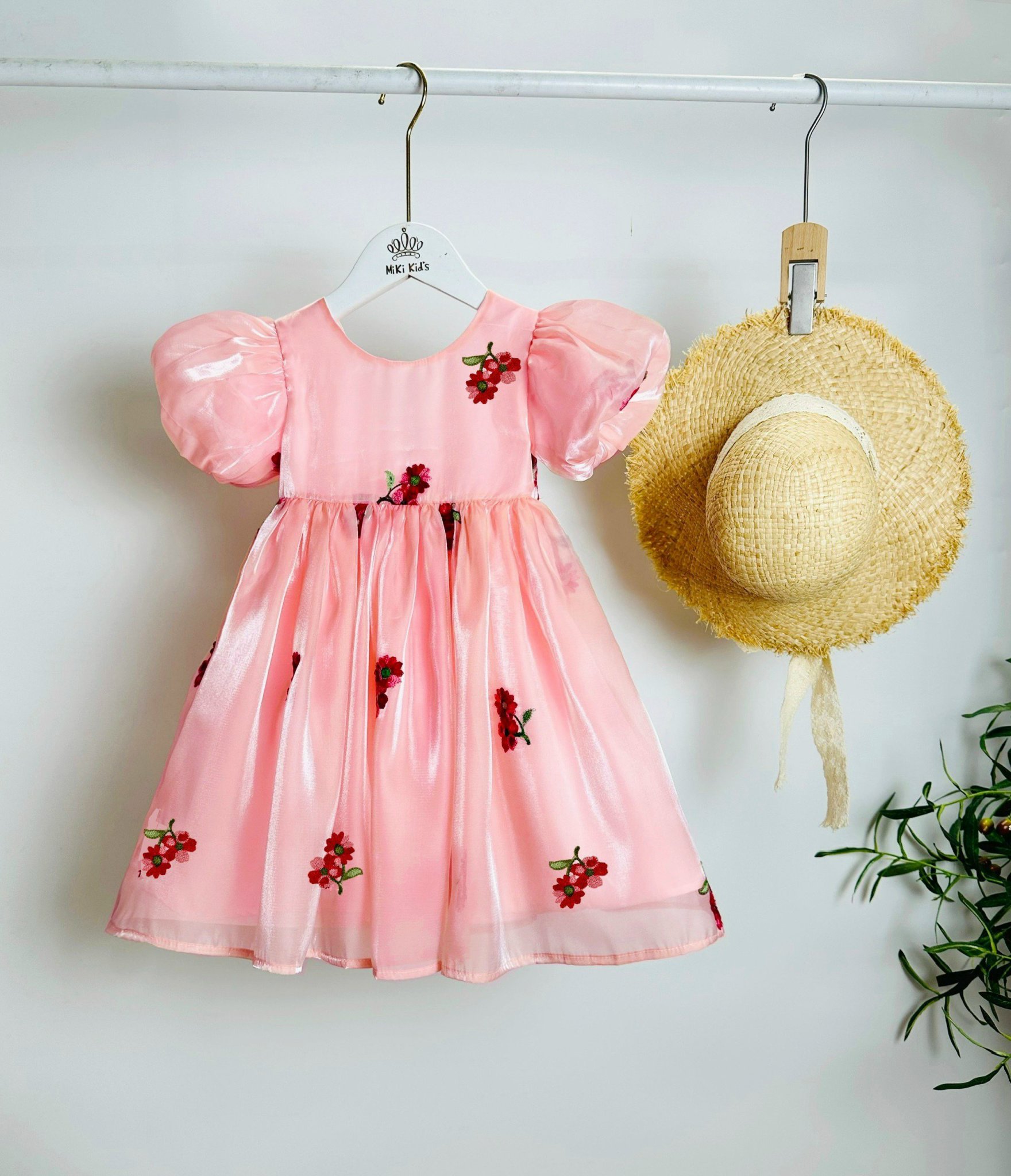 Say đắm với các sắc màu vải tơ organza