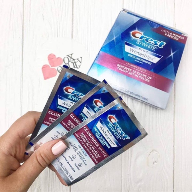 [HCM]Miếng dán trắng răng Crest 3d White No Slip - Glamorous White  cam kết hàng đúng mô tả chất lượng đảm bảo an toàn đến sức khỏe người sử dụng đa dạng mẫu mã