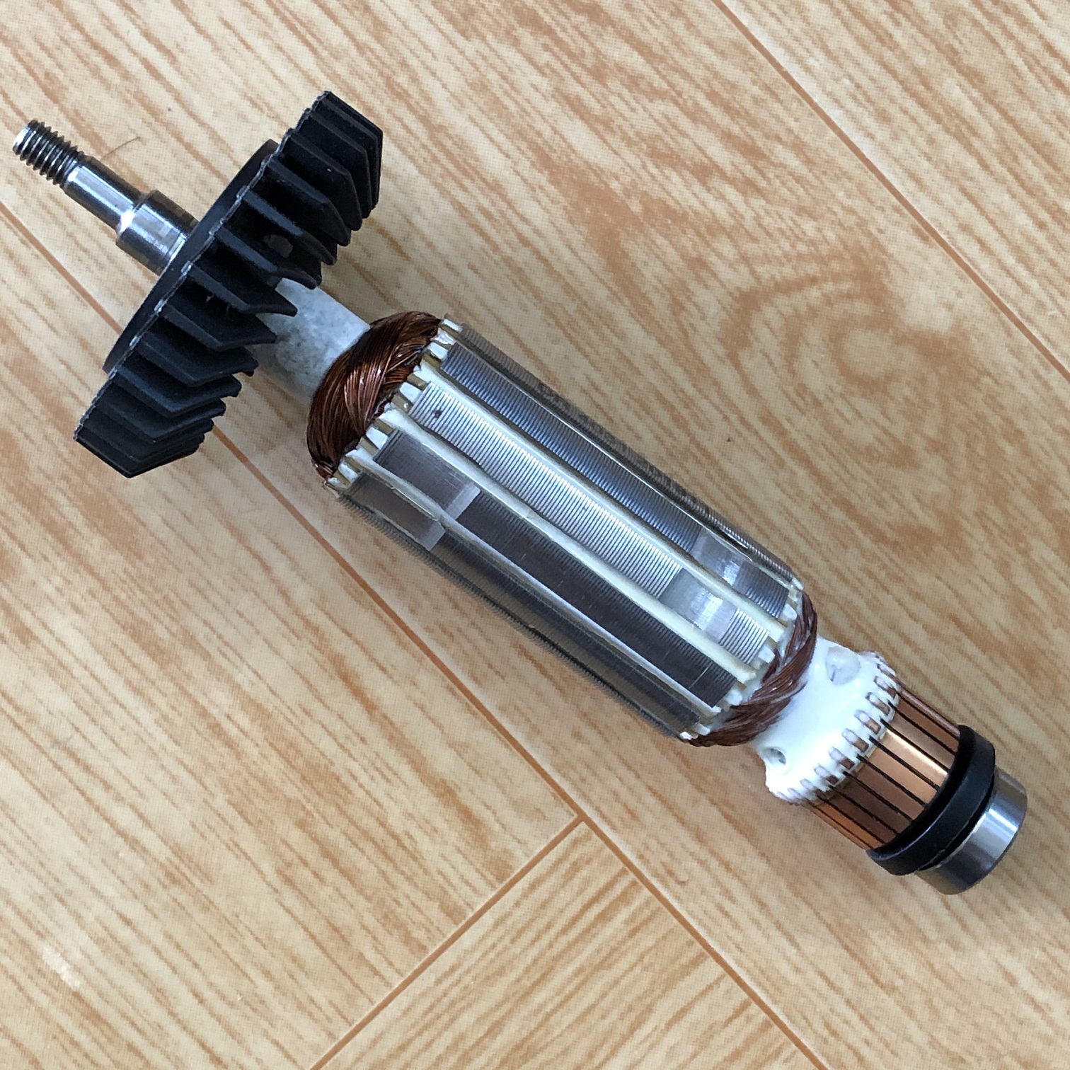 Rotor máy mài MAKITA GA4030, GA4031 M9513B, MT960, Ken 9710 220V - Tặng chổi than