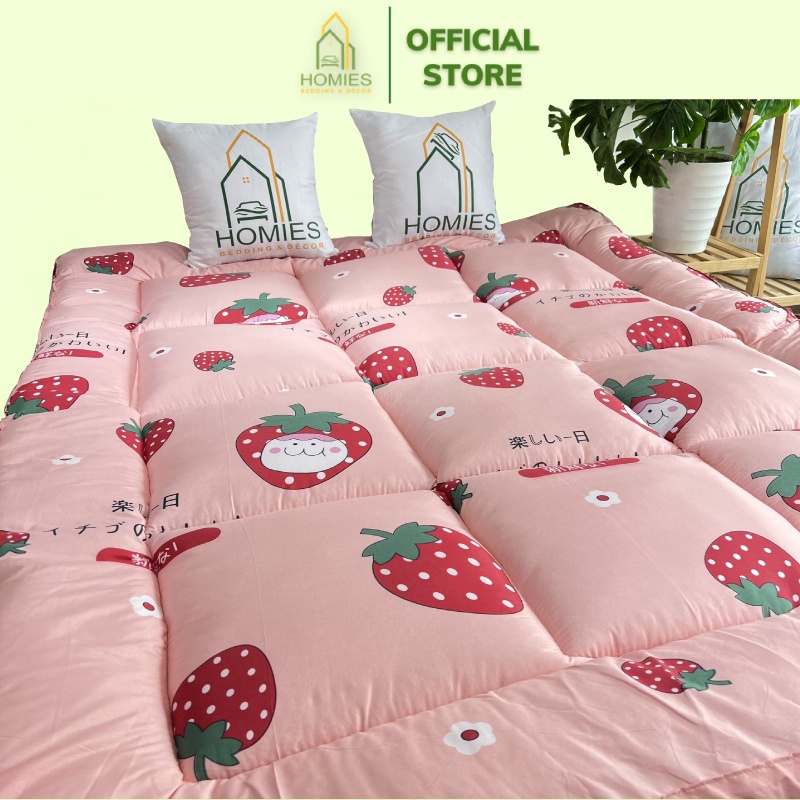 Nệm Topper Dâu Tây LV HOMIES Tấm làm mềm đệm cotton Đũi Hàn quốc mới nhất 2020 - Có Chun 4 Góc Cố Đị