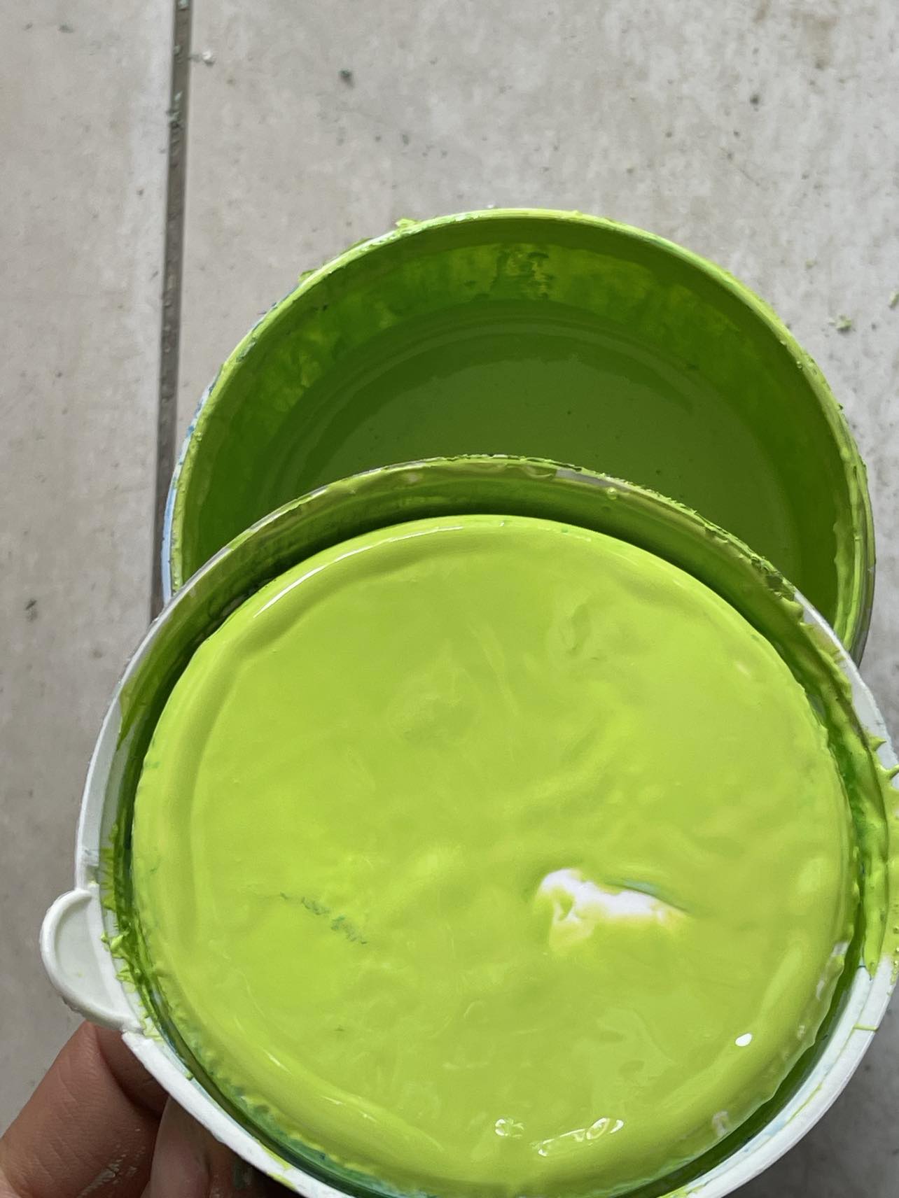 ( Chiết lẻ ) Sơn nước Decor Dulux cao cấp trong nhà Gam Màu Xanh thiên nhiên hũ 1KG