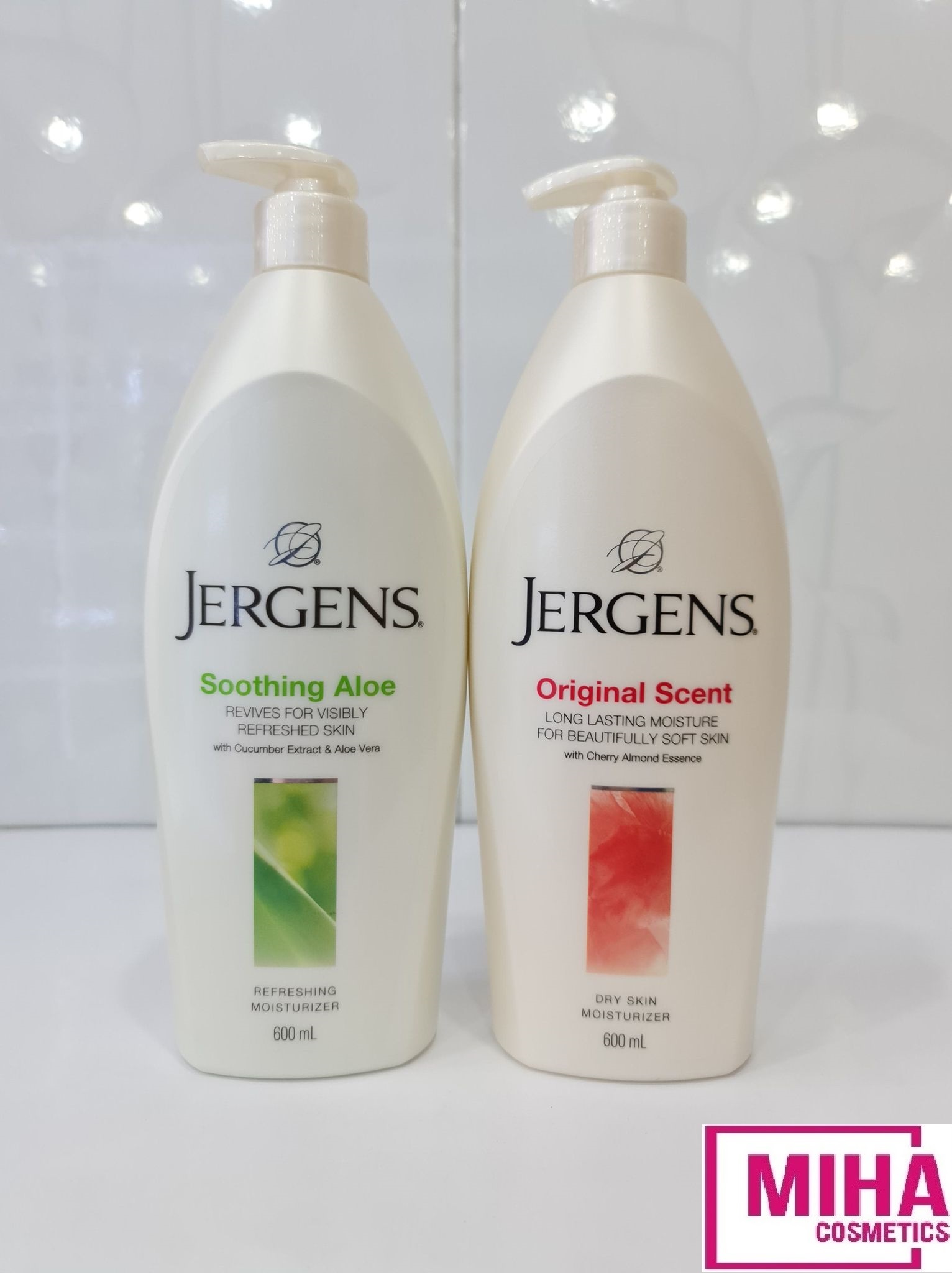 [Hcm]Sữa Dưỡng Thể Dưỡng Ẩm Sáng Da Mềm Mịn Jergens 600Ml Usa