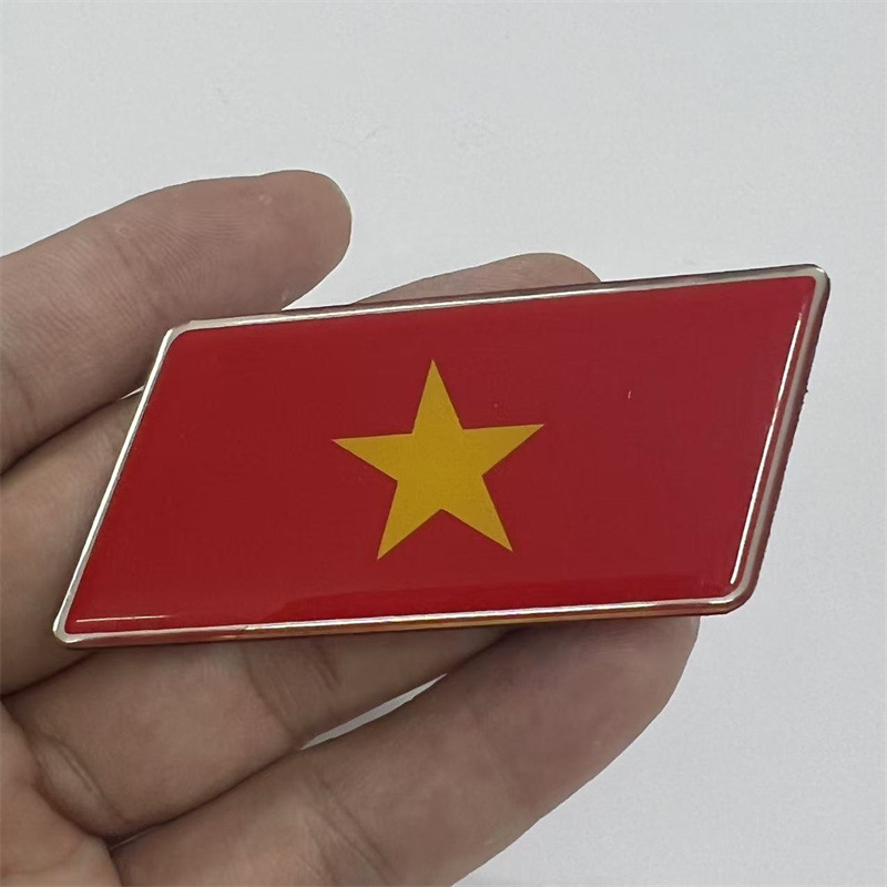 Tem Nhôm Logo kim loại hình lá cờ Việt Nam