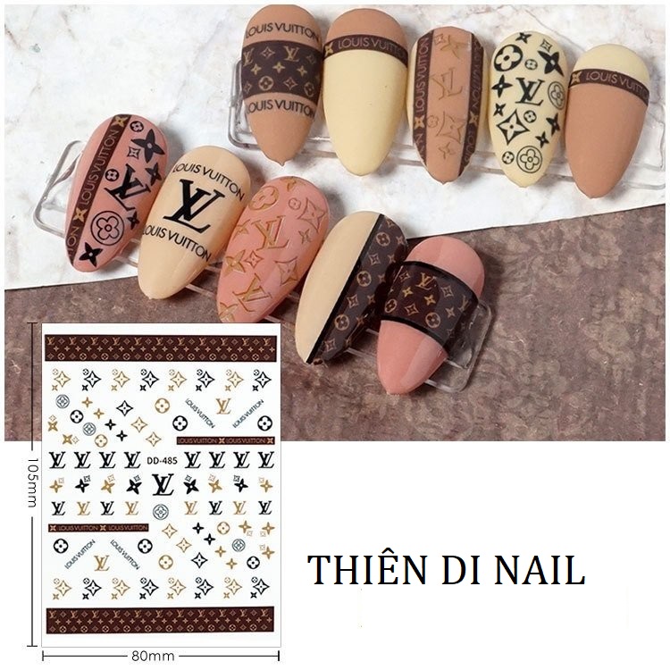 Stick dán móng mẫu thương hiệu sang chảnh siêu HOT 2021