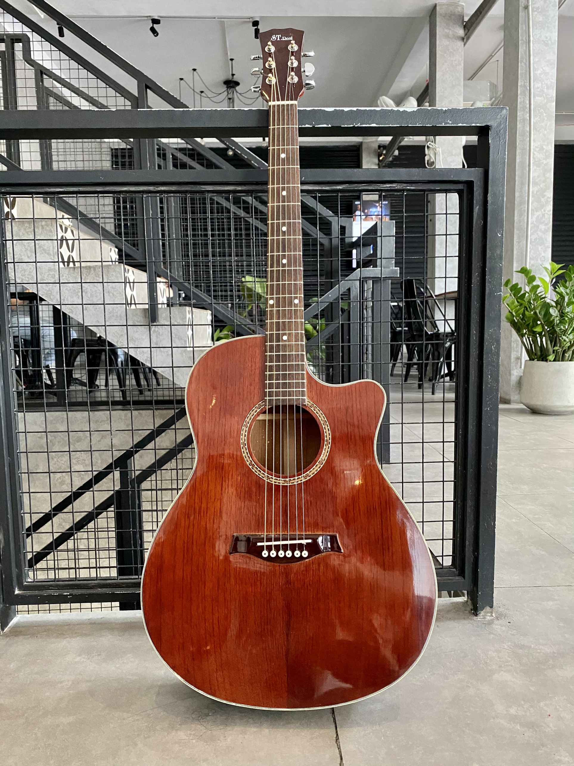 (Miễn Phí Ship) Đàn Guitar Acoustic Full Solid 100% có lắp EQ Met B12 chính hãng