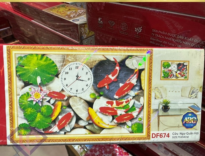 Tranh đính đá cửu ngư quần hội Y8182-KT: 120x60cm. Sản xuất trên dây chuyền công nghệ Nhật Bản với c
