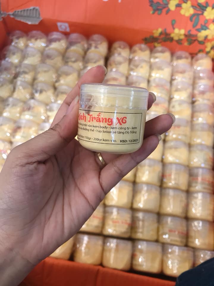 [HCM]Kem kích trắng - date mới - hàng đẹp không dính màu