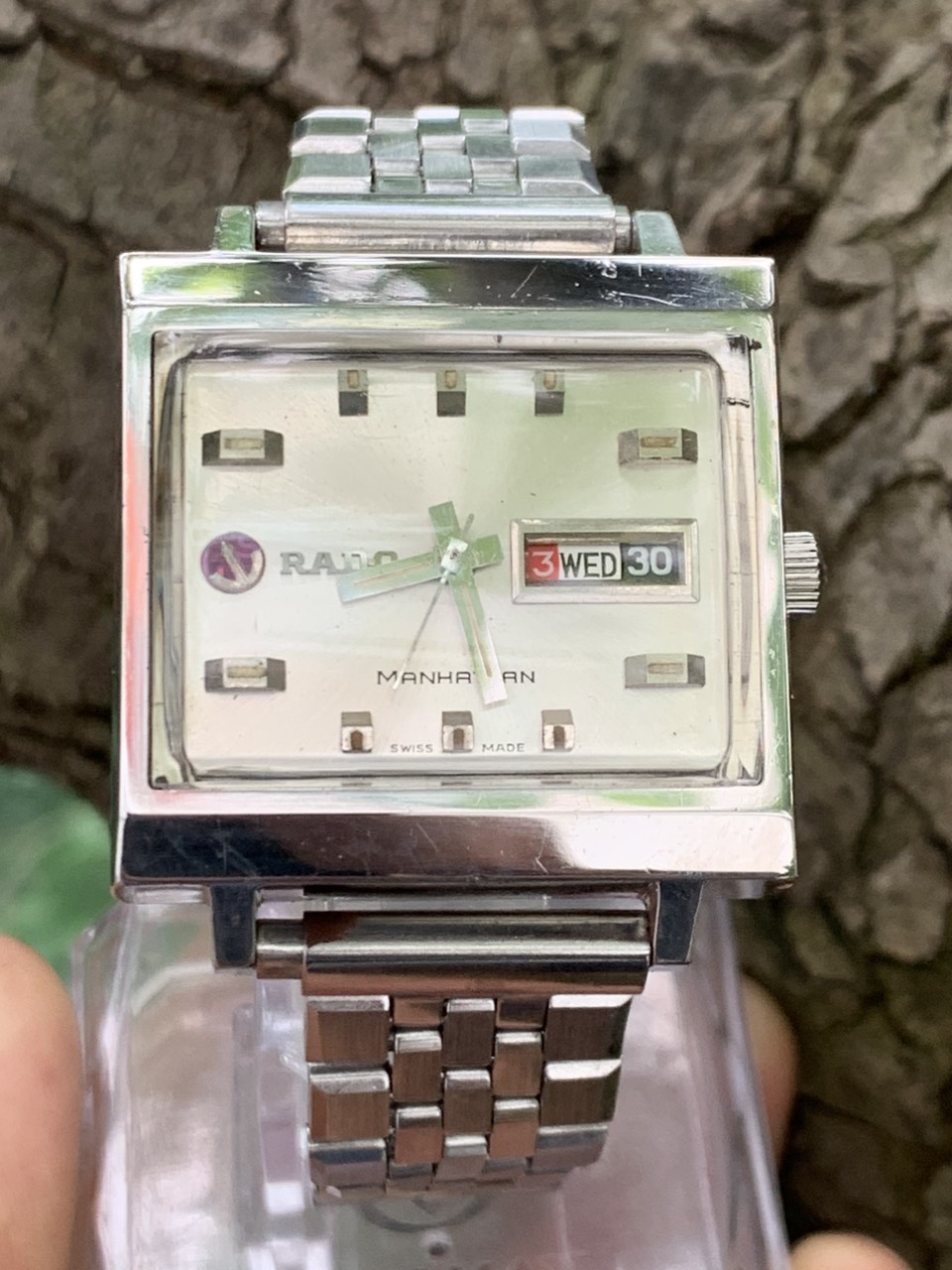 Đồng hồ nam Rado Manhattan automatic 30 jewels mặt chủ nhật lịch thứ ngày dây thép không gỉ Swiss ma