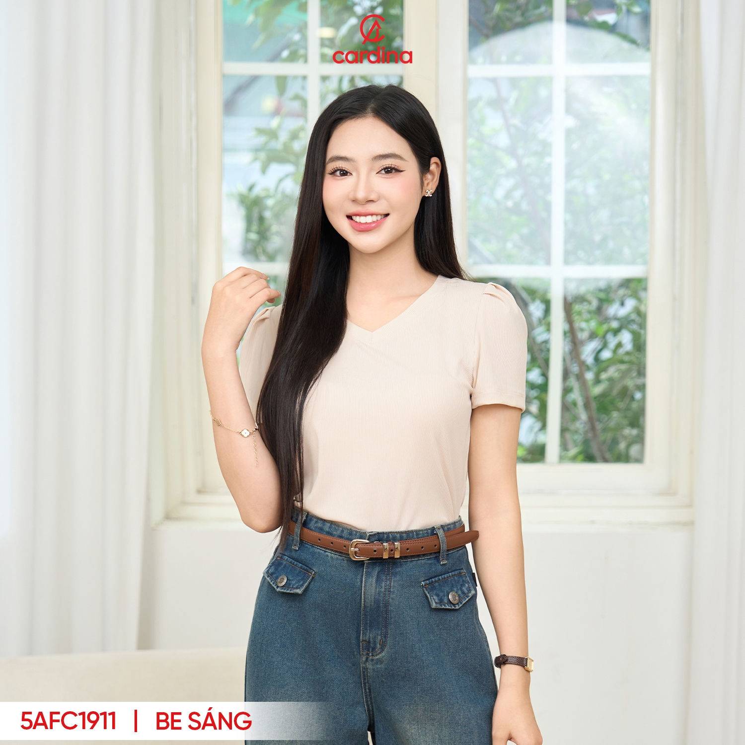 Áo thun nữ CARDINA chất liệu tăm lạnh thoáng mát cổ V tay bồng cách điệu phong cách trẻ trung 5AFC19