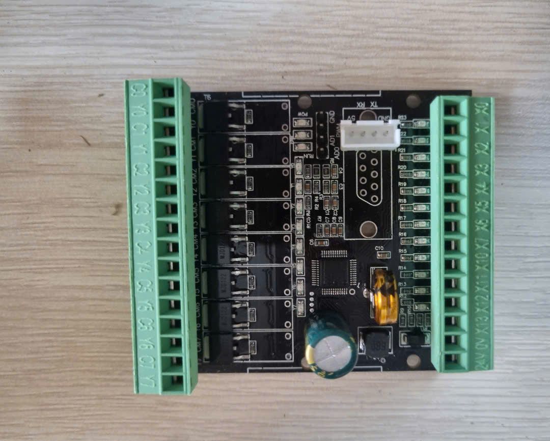 Board mạch PLC Mini PTL WS2N Mitsubishi FX2N-20MT -S, 12 In/ 8 Out transistor, TTL,RS232 9.6kbps, GX-Works 2, Analog 0-10V, có đế, DC12-24V - Mạch trần TTL