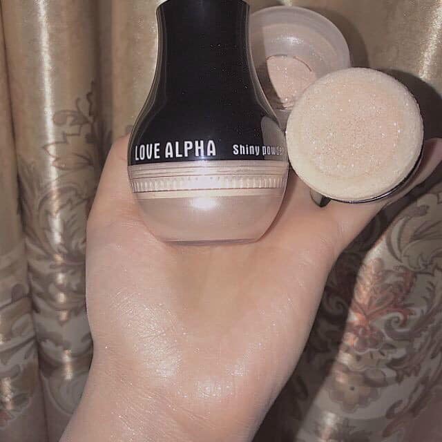 PHẤN PHỦ BỘT NHŨ LOVE ALPHA SHINY POWDER