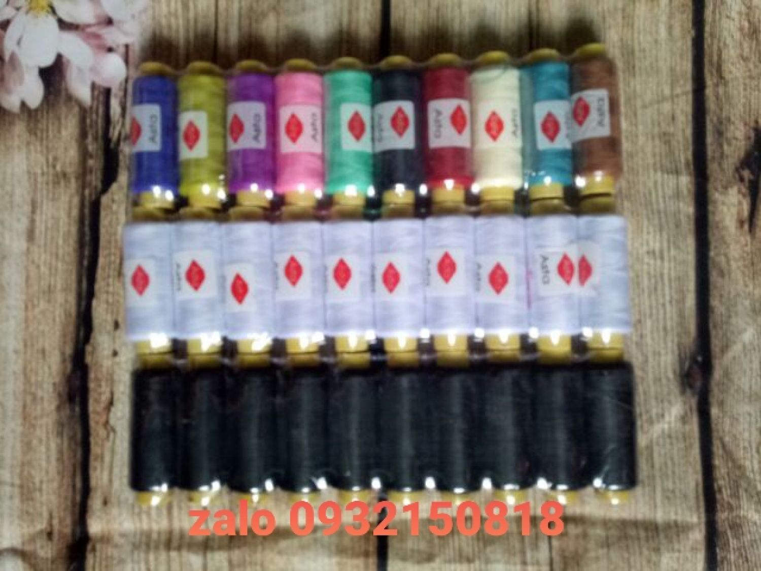 Combo 10 cuộn chỉ đủ màu ✓ kim may đồ ✓kim thêu tranh ✓bộ kim thêu ✓chỉ thêu ✓chỉ màu ✓chỉ may quần áo ✓chỉ may đồ ✓kim may quần áo ✓kim thêu tranh chữ thập ✓ Aplusmart