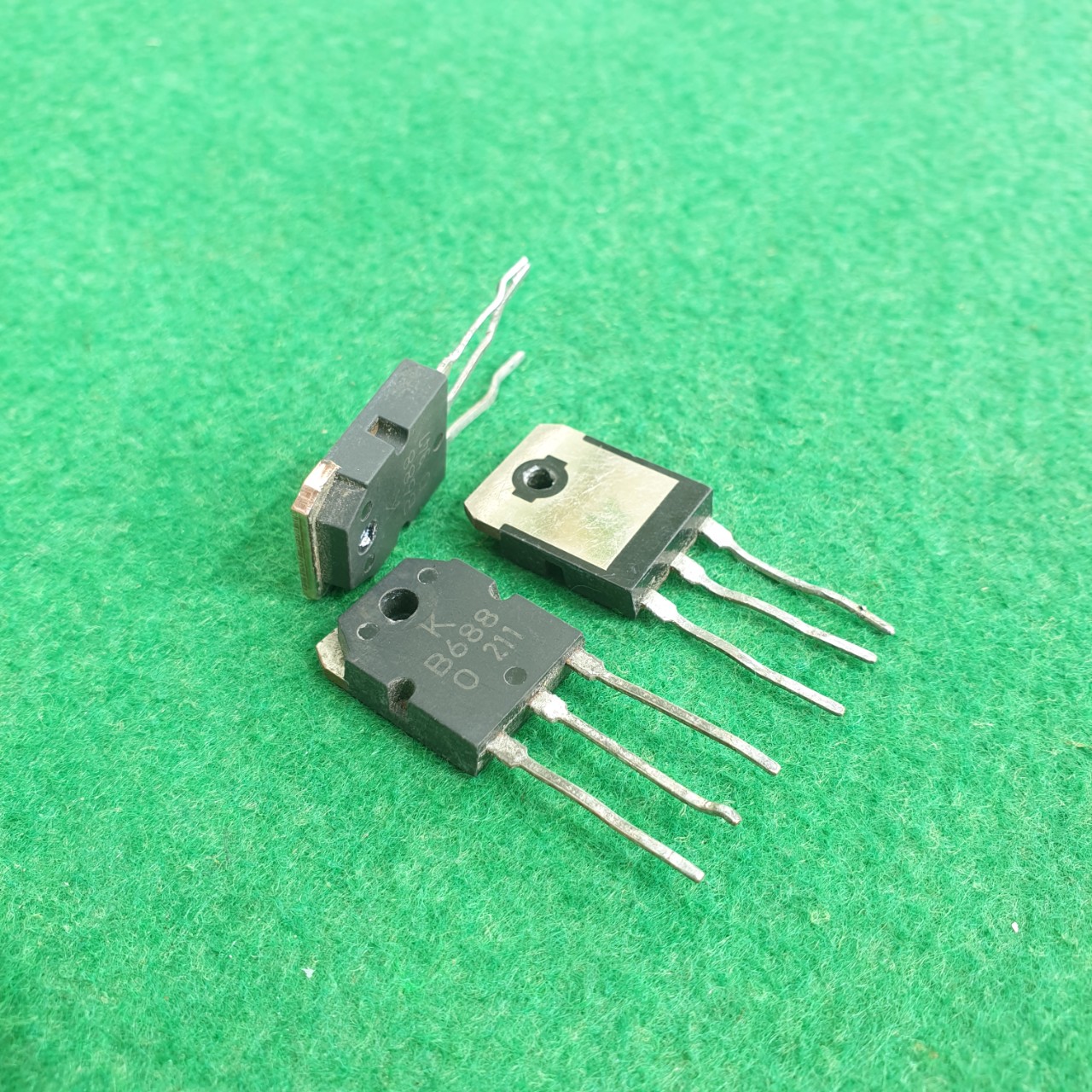 Sò B688 - D718 lưng đồng tháo máy