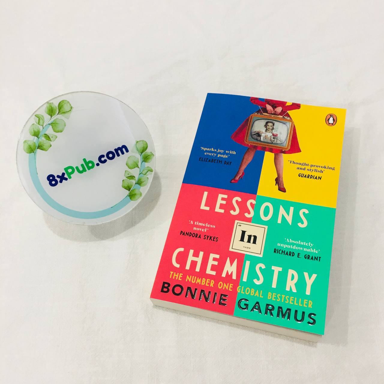 Book - Lessons in Chemistry by Bonnie Garmus