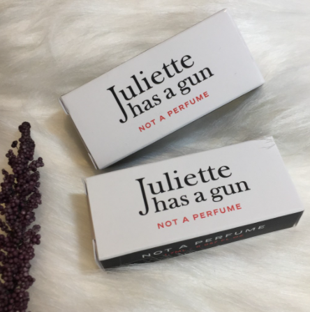 [Hcm]Mẫu Thử Nước Hoa Vial Juliette Has A Gun Not A Perfume Edp - 1.7Ml