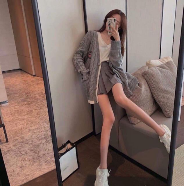 ÁO cardigan màu xám lông chuột phối viền trắng cực chất