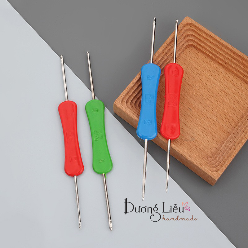 Kim móc len 2 đầu cán nhựa - Dụng cụ móc len cơ bản