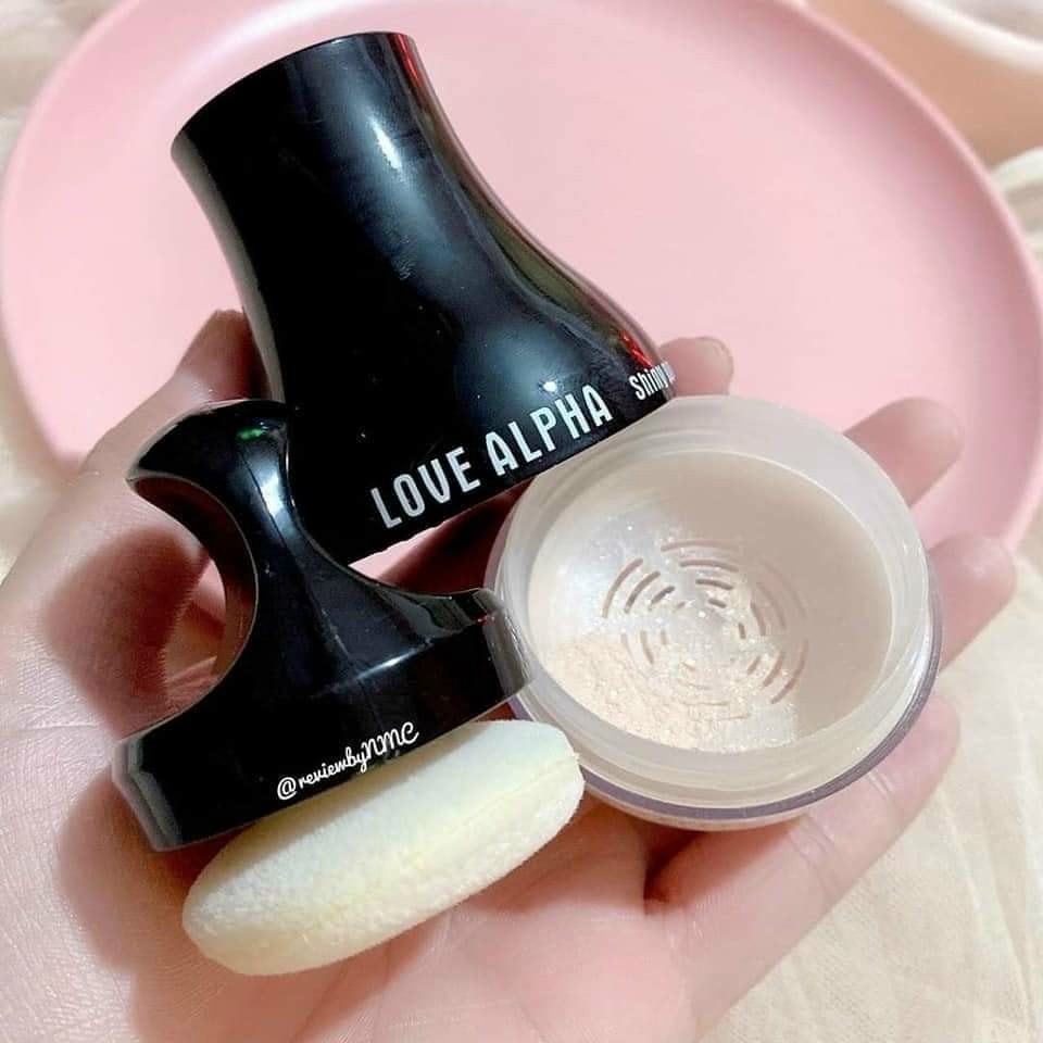 Phấn Phủ Bột Nhũ Lấp Lánh Love Alpha Shiny Powder