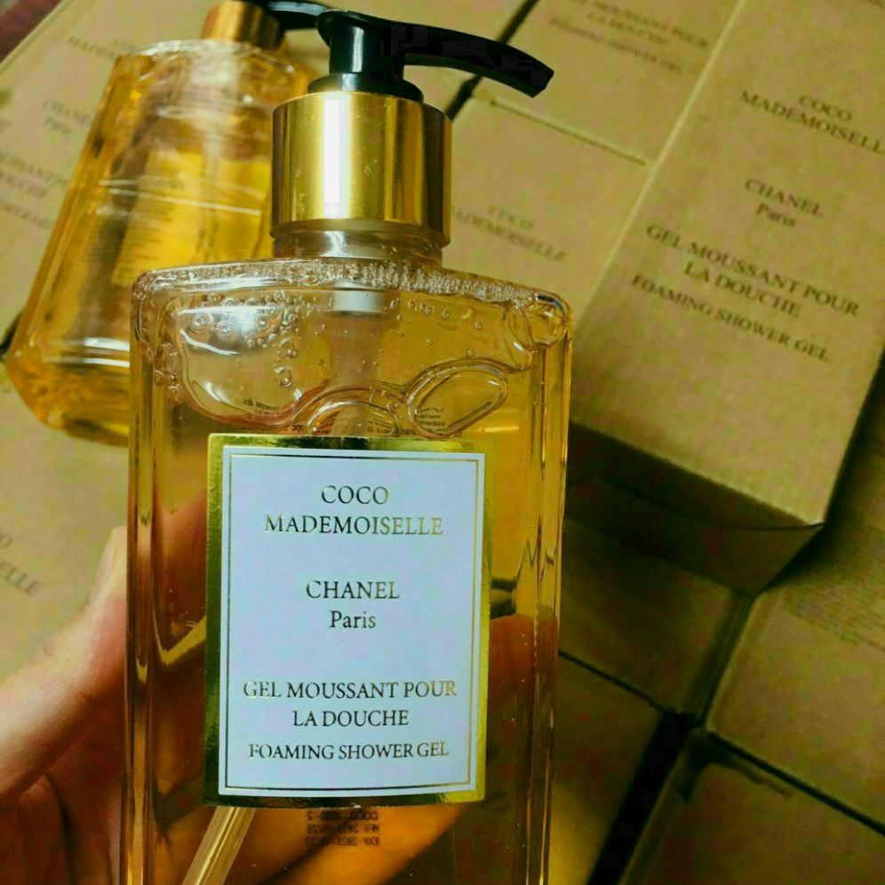 Sữa Tắm Coco Mademoiselle