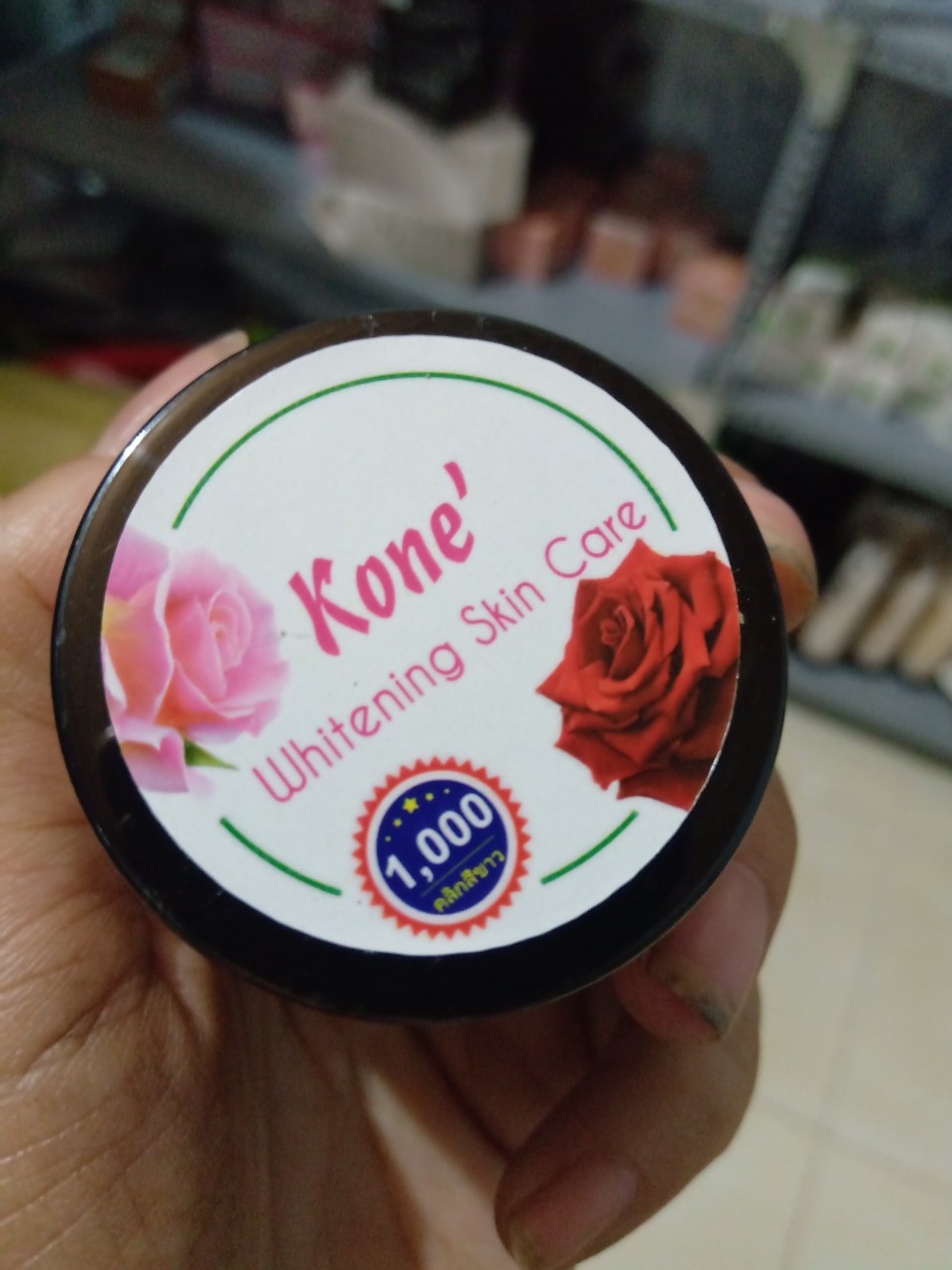 Hủ Kích Trắng Kone Dùng Cho Da Chai Lì