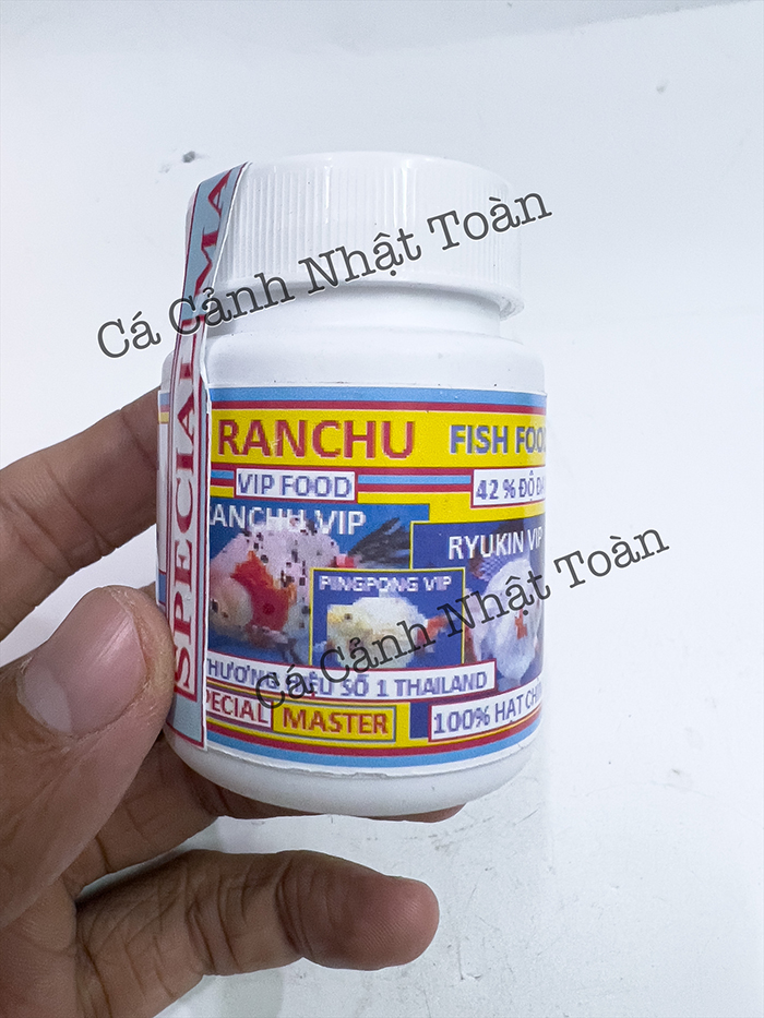 THỨC ĂN CÁ RANCHU PING PONG RYUKIN FISH FOOD SPECIAL MASTER 42% ĐỘ ĐẠM 100% HẠT CHÌM THÁI LAN HỦ 60G