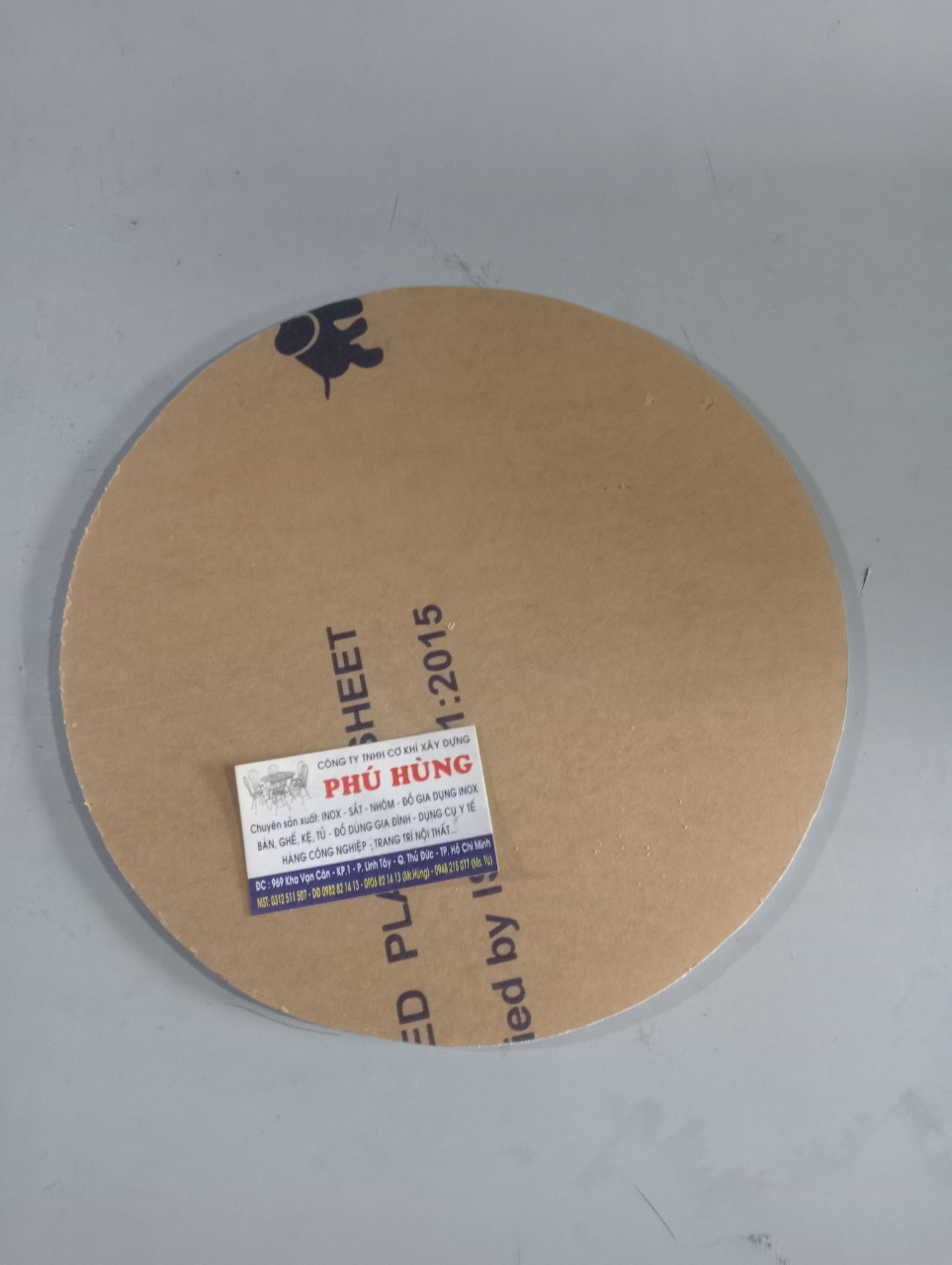 Tấm nhựa mica trong suốt dày 5mm và 3mm nhận cắt kích thước theo yêu cầu
