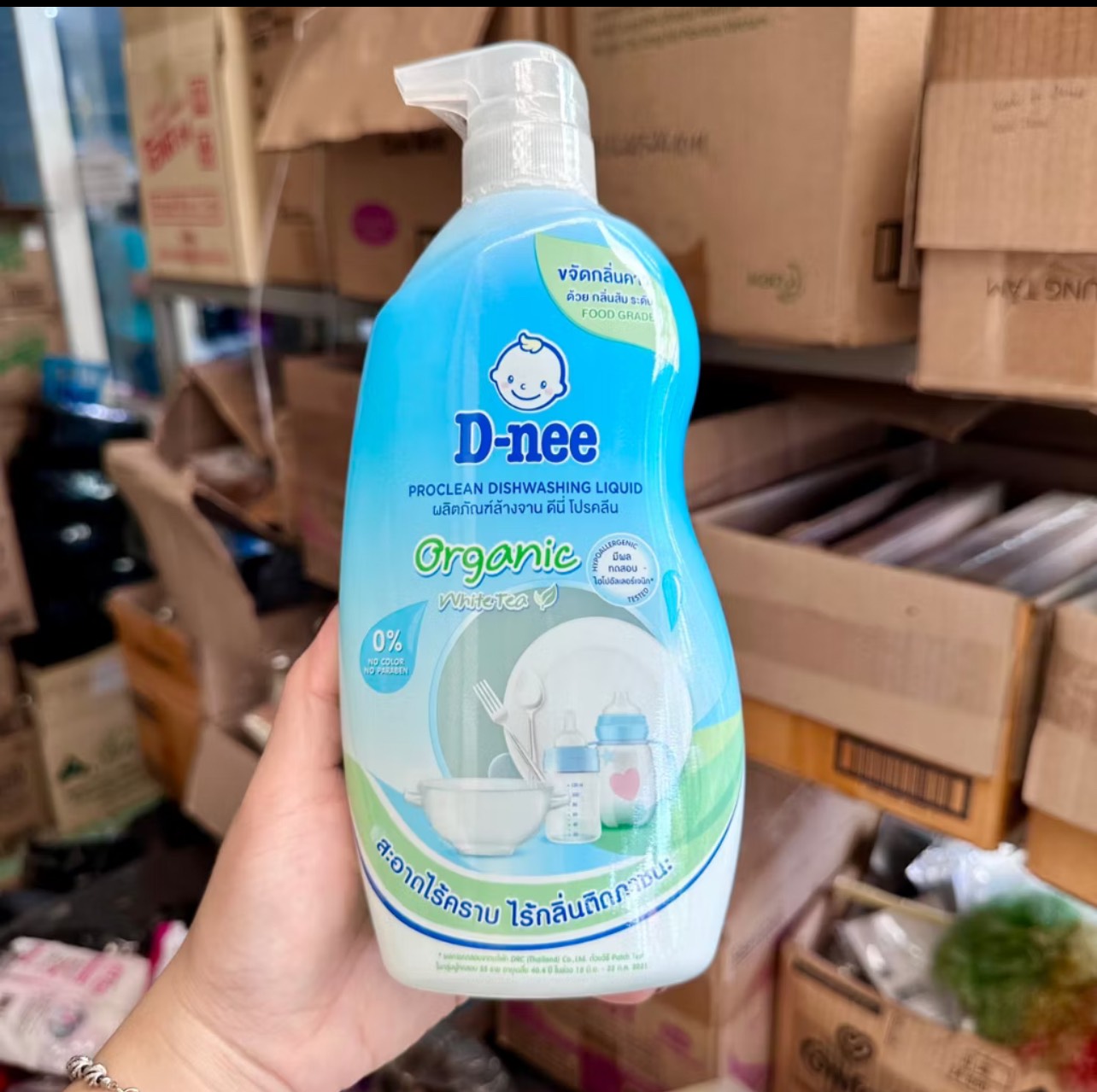 Nước rửa bình sữa Dnee organic Thái trà xanh chai 600ml