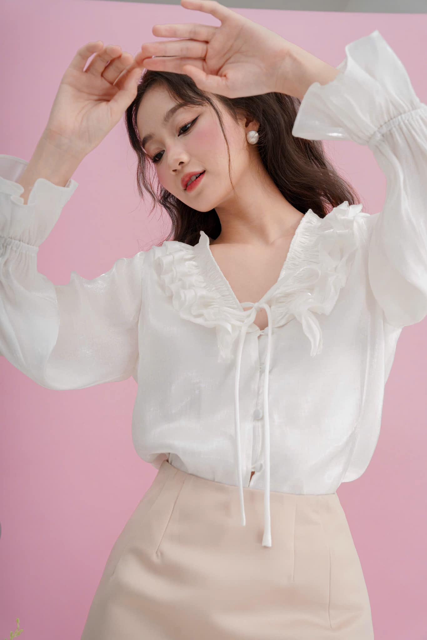 GOLA - Áo RAVIE - Áo cổ V phối bèo tay phồng