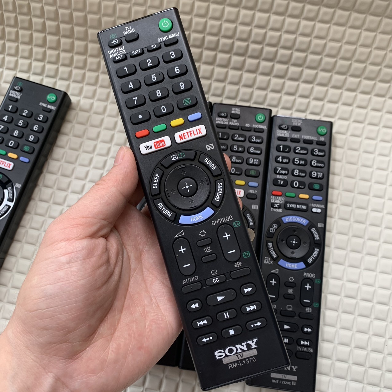 Remote tivi Sony smart thường chính hãng không giọng nói điều khiển sony tivi - Tặng kèm pin 43W800C