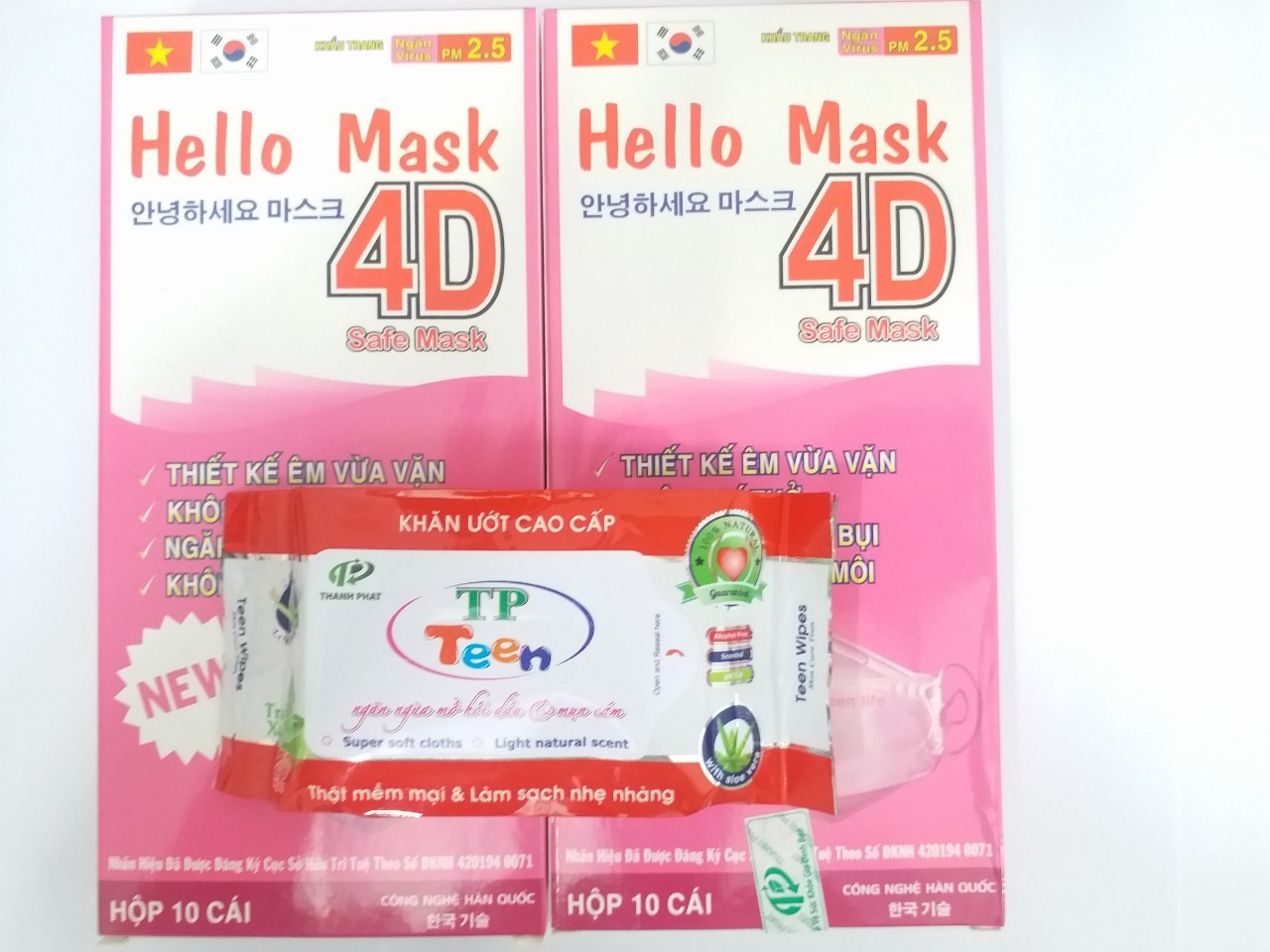 Combo Khẩu Trang 4D Hello Mask (Màu Hồng Cute Hộp 10 Cái)+ Khăn Ướt 20 Gram