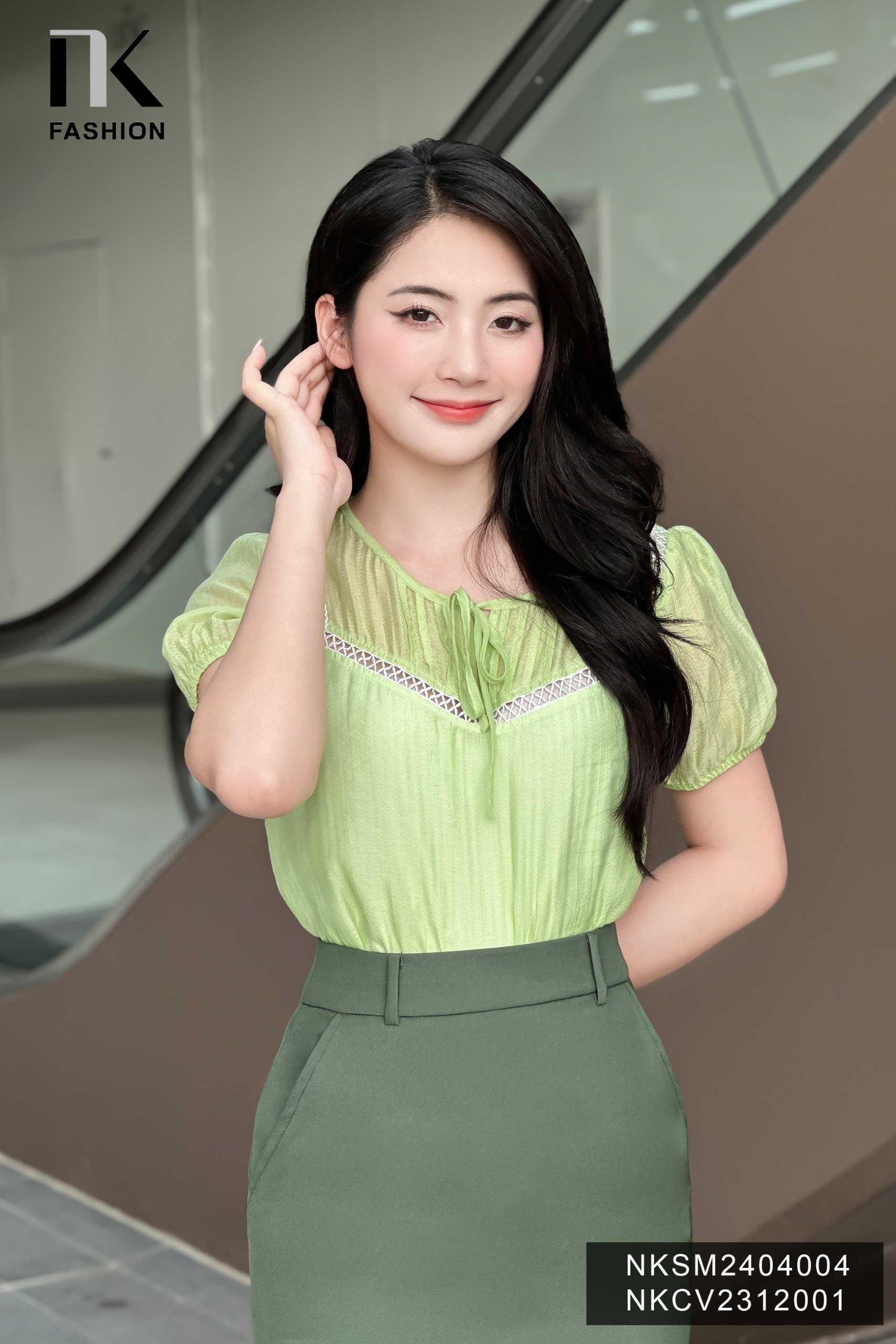 Áo Sơ Mi Kẻ Ren Bấu Mí Cổ NK Fashion Công Sở Nữ Thanh Lịch Vải Mềm Mịn NKSM2404004
