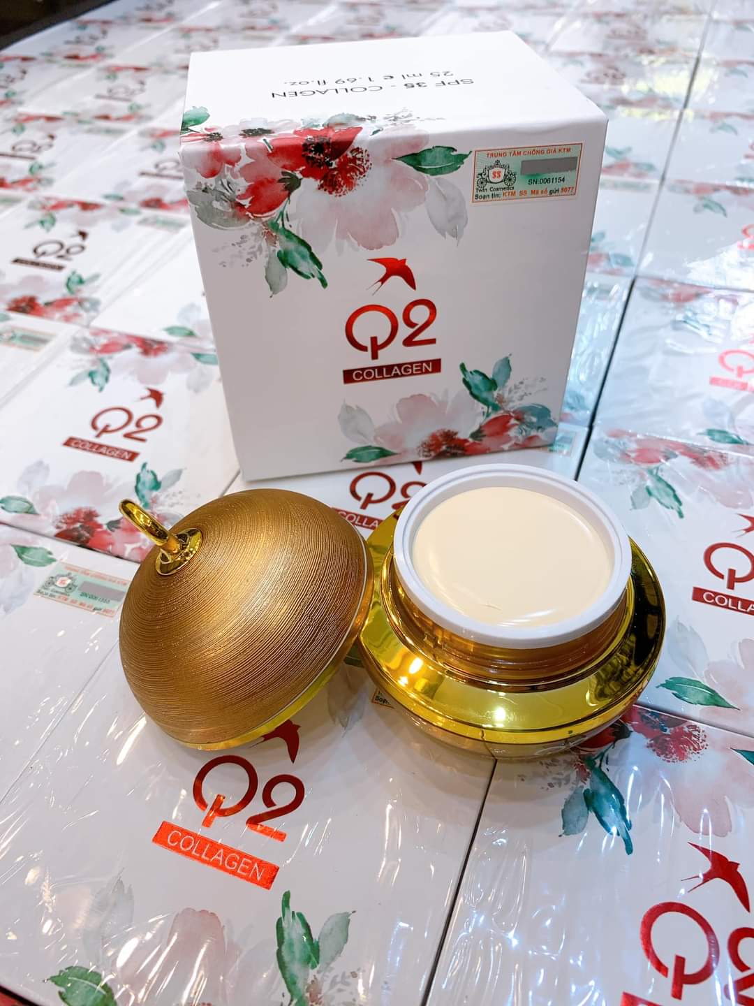 (Sale) Kem Q2 Collagen Vàng Mẫu Mới