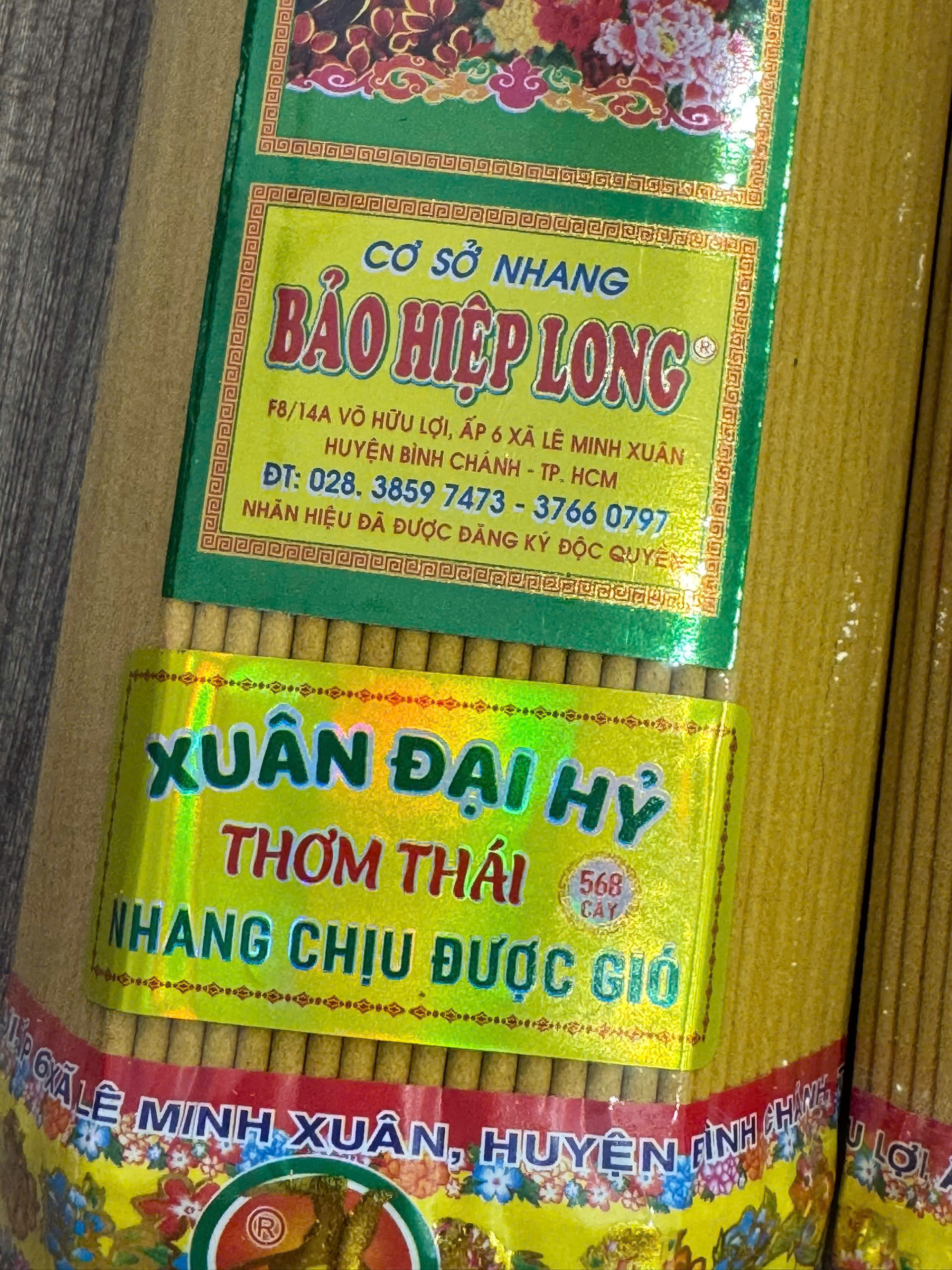 Nhang Trầm hiệu Song Phụng - Nhang Chịu Được Gió 3 Tấc - 4 Tấc