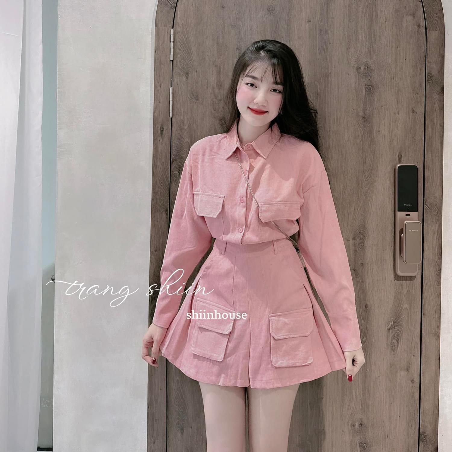 Set chất nhung tăm áo sơ mi dài tay kèm chân váy ngắn phối túi hộp cá tính MTB