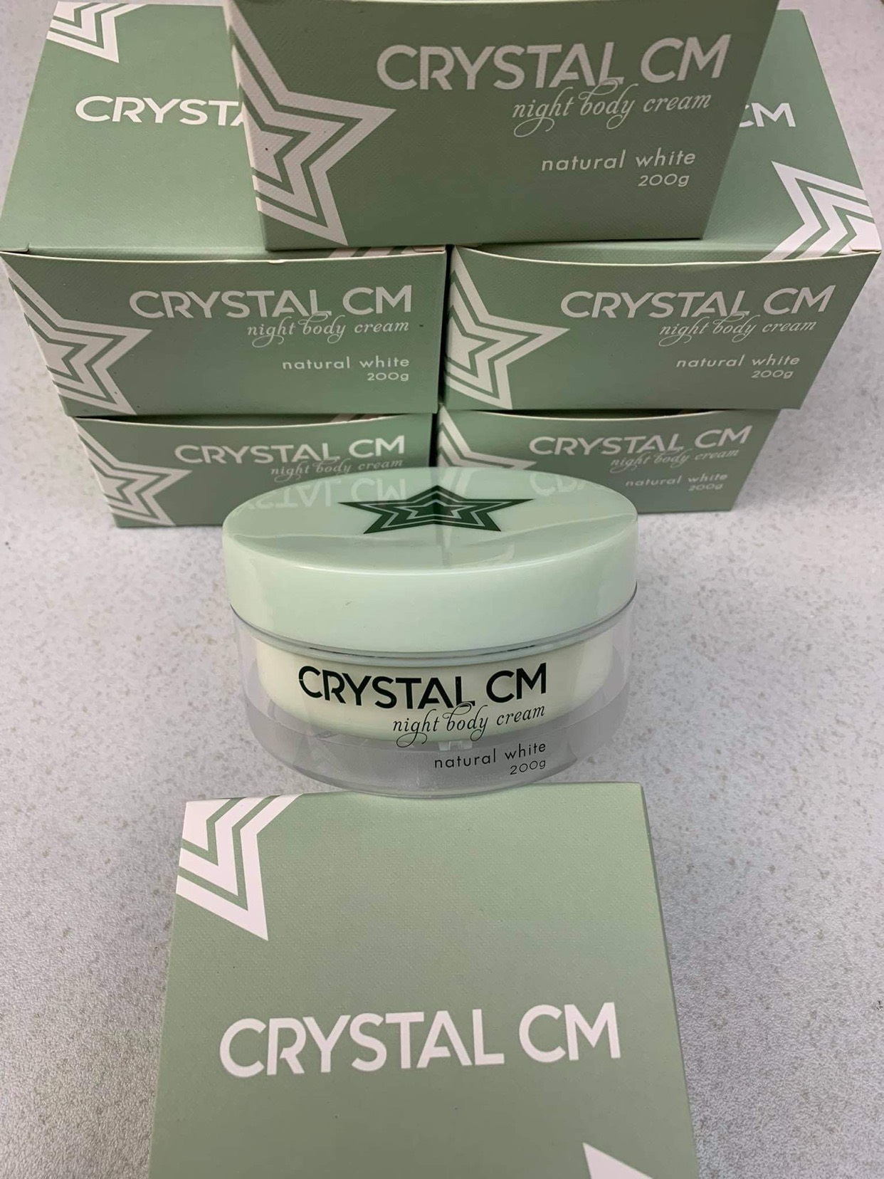 Body Crystal Đêm Siêu Kích Trắng Chu Hằng Tặng 1 Tắm Trắng