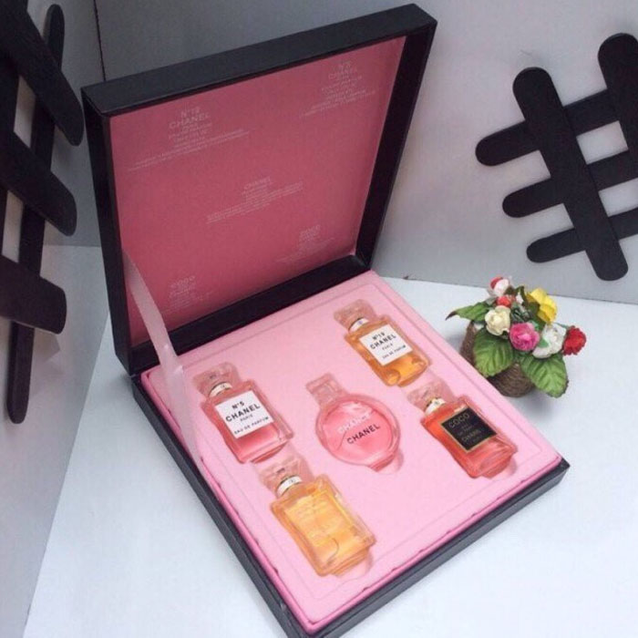 SÉT 5 CHAI NƯỚC HOA NỮ CAO CẤP
