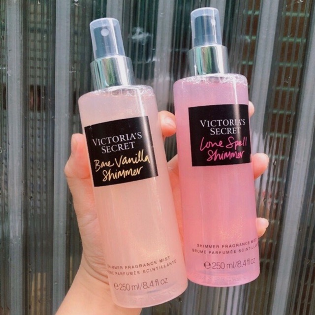 [Hcm]Xịt Body Victoria Secret Có Nhũ Bắt Ánh Sáng 250Ml Cam Kết Sản Phẩm Đúng Mô Tả Chất Lượng Đảm Bảo