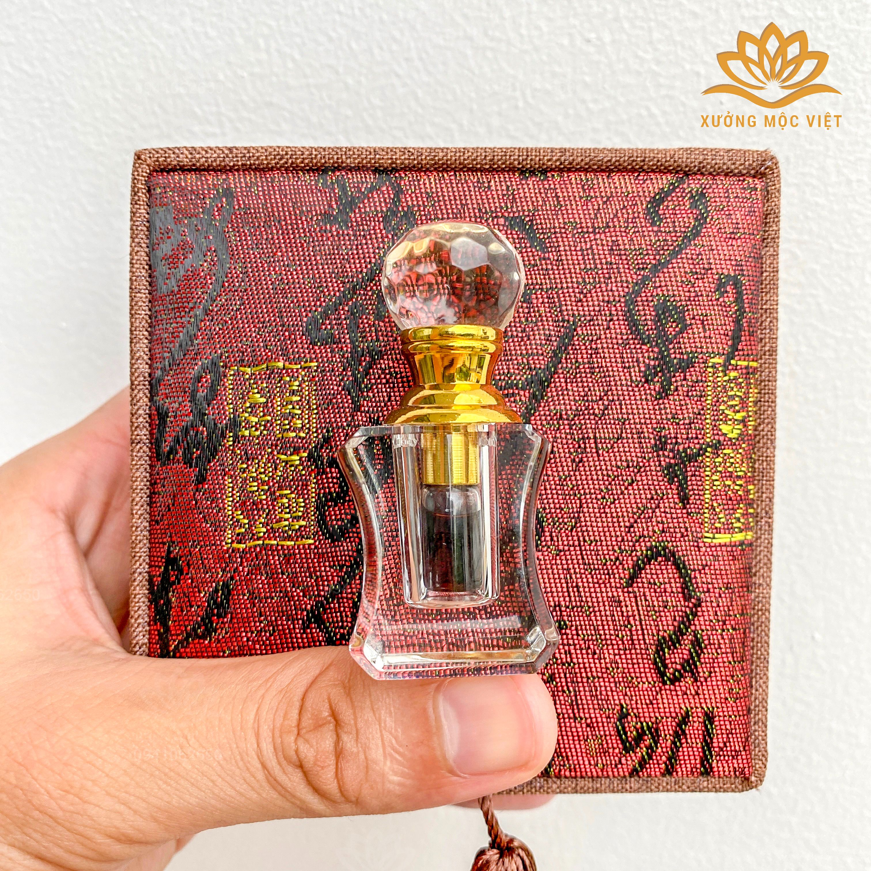 [HCM]Tinh Dầu Trầm Hương Tự Nhiên XƯỞNG MỘC VIỆT dùng làm nước hoa nam nữ nhỏ vào máy xông nhà cửa văn phòng khử khuẩn