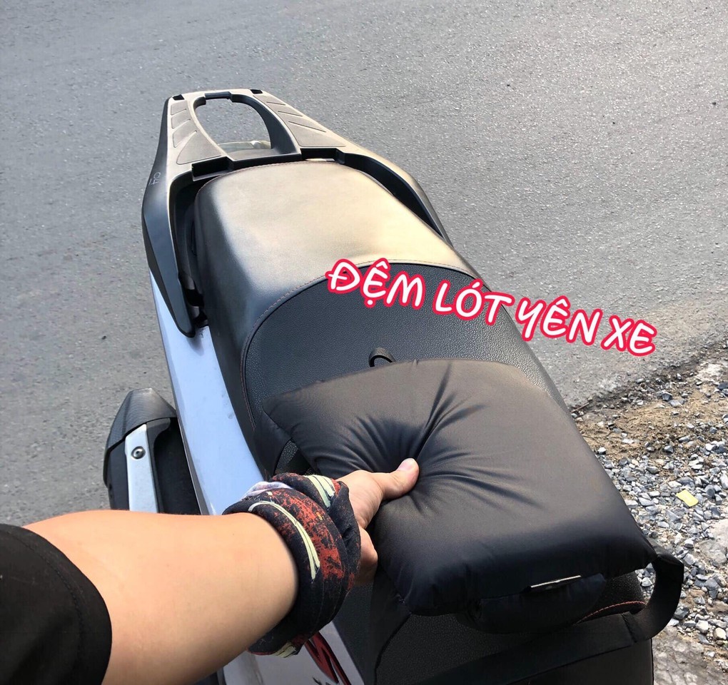 [HCM]Đệm lót yên xe máy gắn trước sau