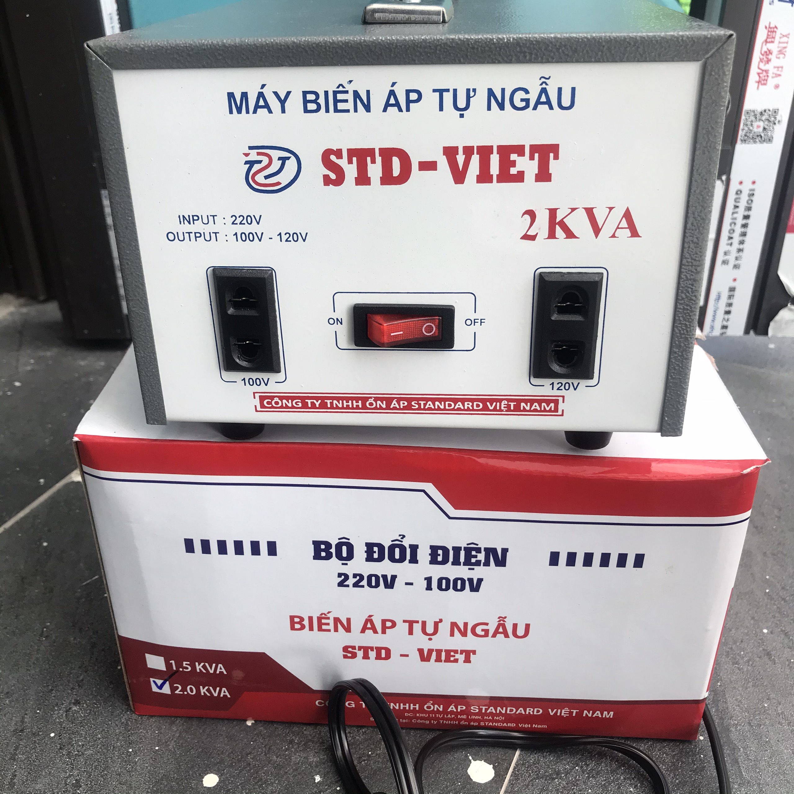 Máy Biến Áp Tự Ngẫu Standa Trong Nhà