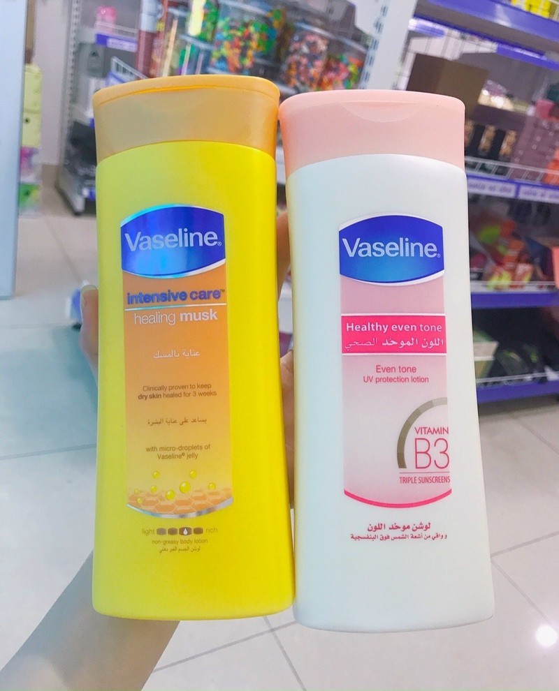 [Hcm]Dưỡng Thể Trắng Da Body Vaseline Mềm Mịn Trắng Nhanh 7 Ngày 400Ml - Chính Hãng Dubai