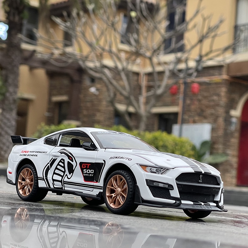 Xe mô hình FORD MUSTANG SHELBY GT500 1:24 CHEZHI