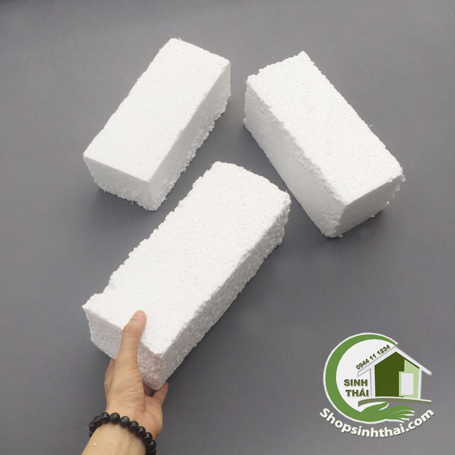 [HCM]Mút xốp trắng cắm hoa giả làm mô hình - mút xốp EPS cục vừa 25cm x 10cm x dày 10cm