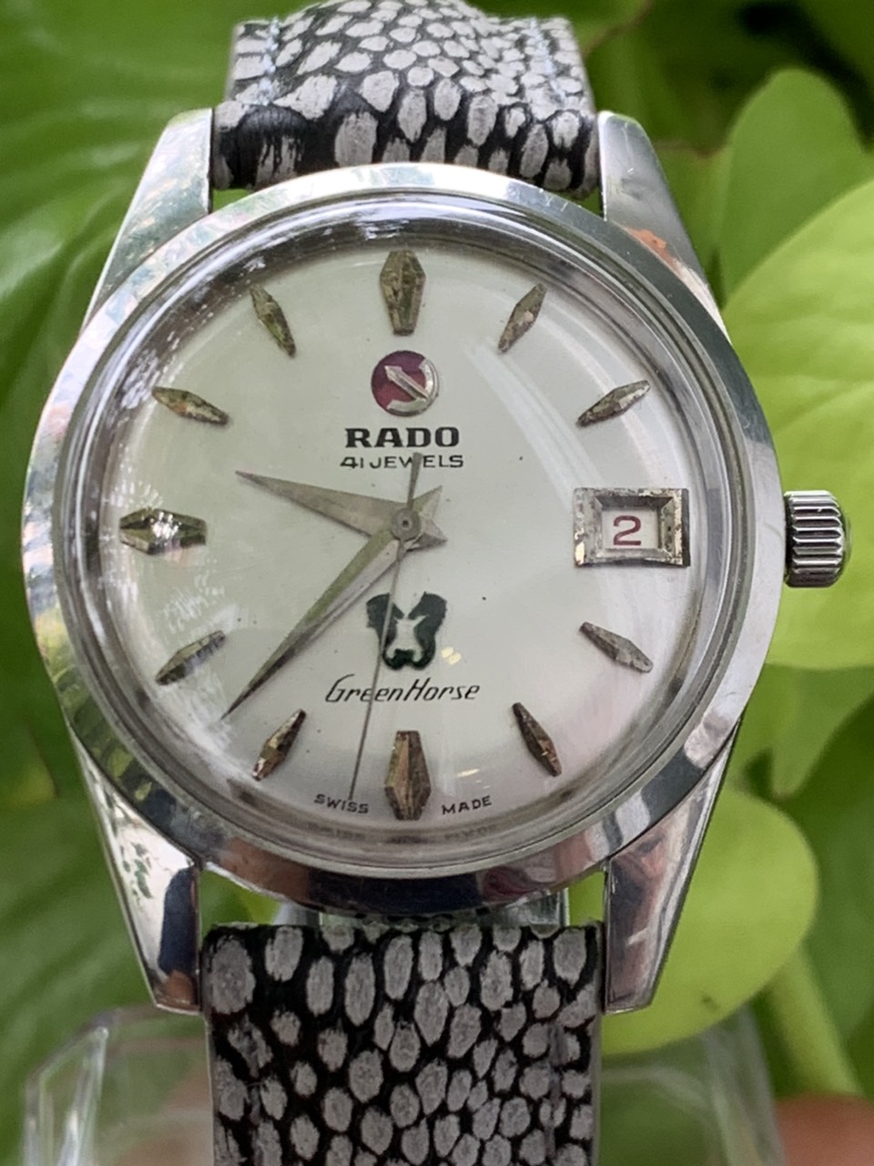 Đồng hồ nam Rado Cá ngựa automatic 41 jewels có ô cửa lịch dây da của Thụy